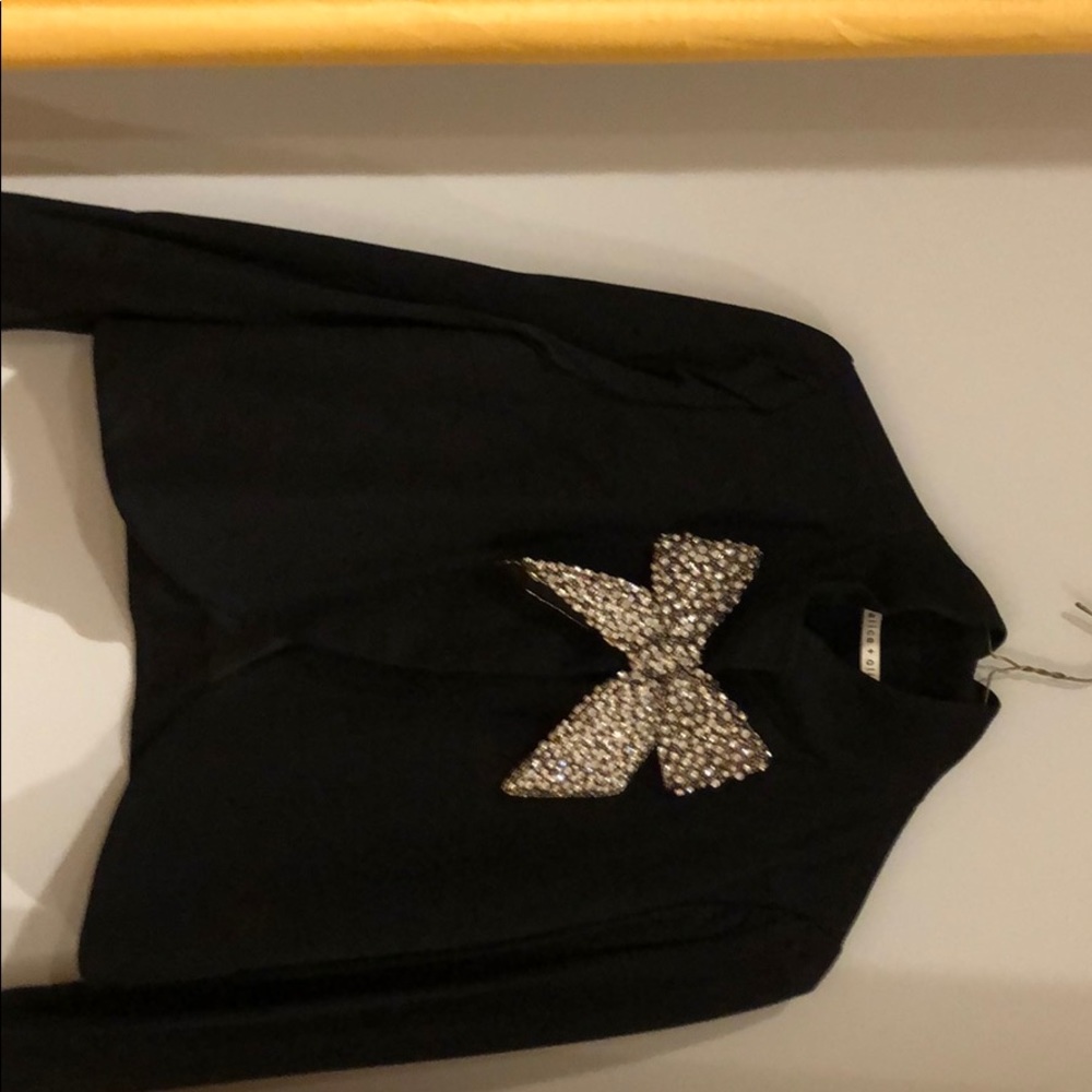 Beautiful crop jacket with bow